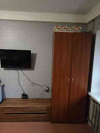 Оренда Квартира 2-кімнатна, 2/5 поверх на Салютная ул., 9 Киев