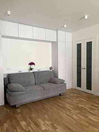 Продаж Квартира 1-кімнатна, 2/6 поверх на Данченка вул., д. 22А Kiev