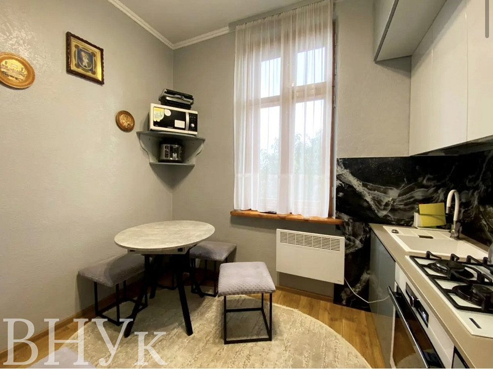 Продаж Квартира 3-кімнатна, 2/3 поверх на Кисілевської Івано-Франківськ - фото 1