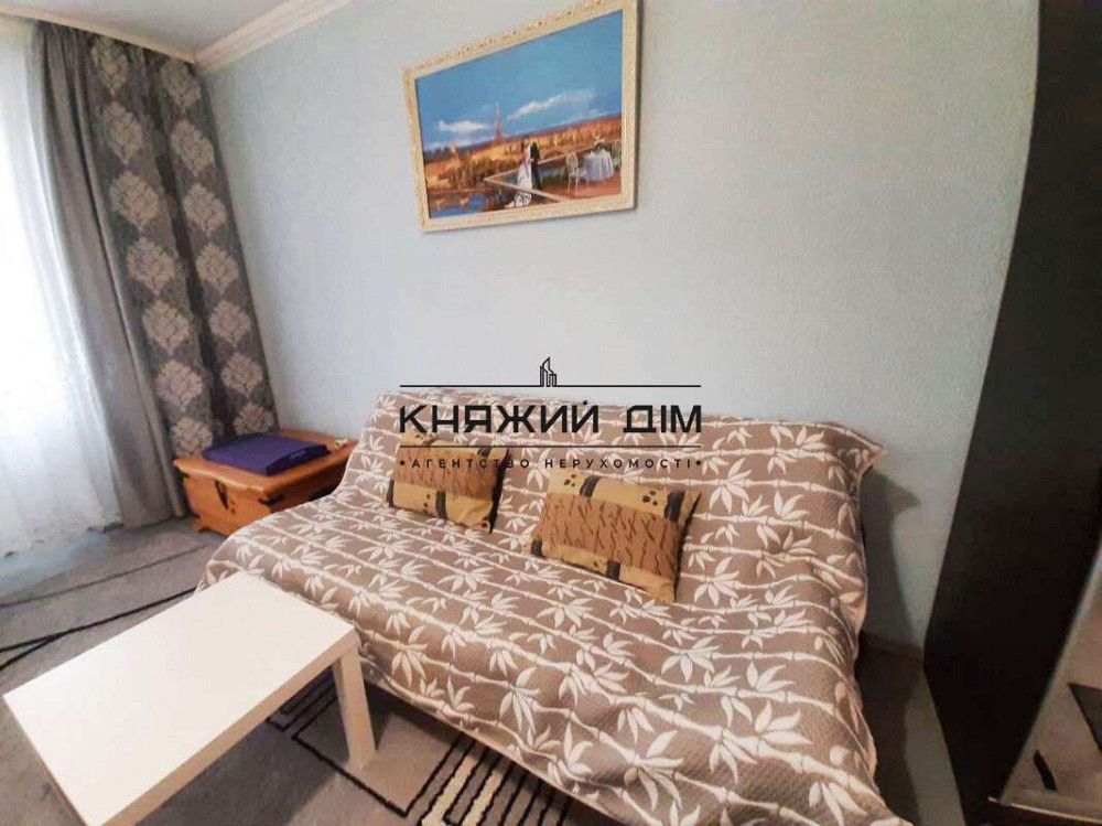 Оренда Квартира 2-кімнатна, 2/5 поверх на Владимирская ул. Київ - фото 2