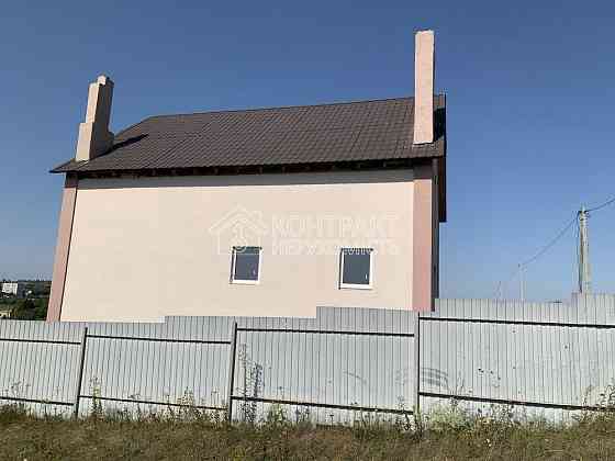 Продаж Будинок 5-кімнатний на вул. Дружби Рогань