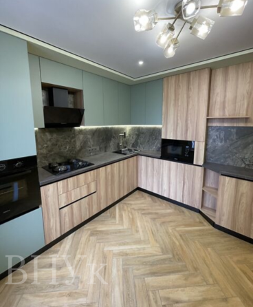 Продаж Квартира 3-кімнатна, 5/10 поверх на пров. Цегельний Тернопіль