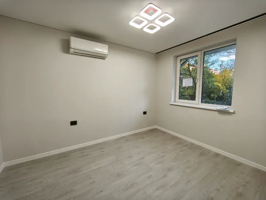 Продажа 1к Квартира 35 кв.м Тихого 11 Ужгород - изображение 7