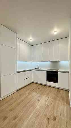 Продаж Квартира 1-кімнатна, 24/26 поверх на Олександра Олеся вул., д. 8/17 Kiev