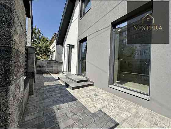 Продаж Будинок 4-кімнатний на вул. Добрянського Ужгород