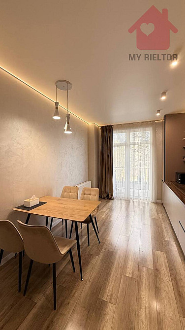 Продаж Квартира 2-кімнатна, 2/9 поверх на Словянська наб. Ужгород - изображение 2