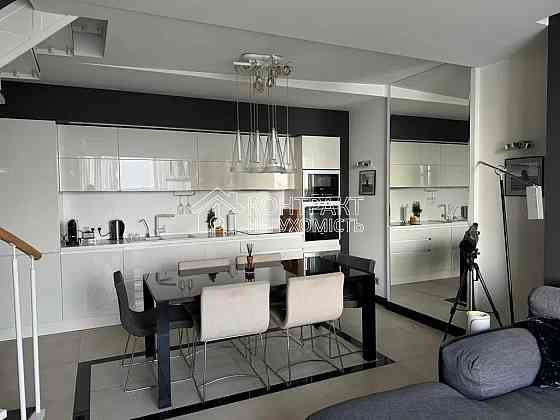 Продаж Квартира 2-кімнатна, 25/25 поверх на вул. Барабашова Kharkiv