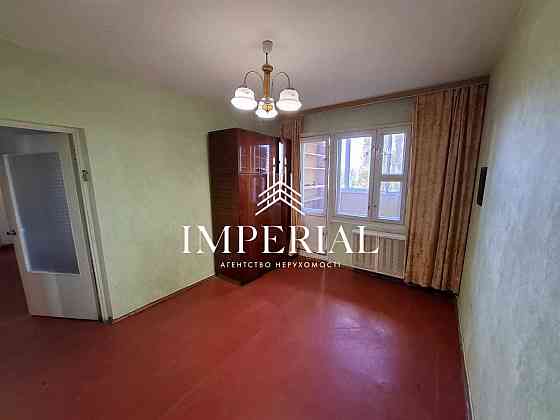 Продаж 3к Квартира 70.4 кв.м Коласа Якуба вул. Київ