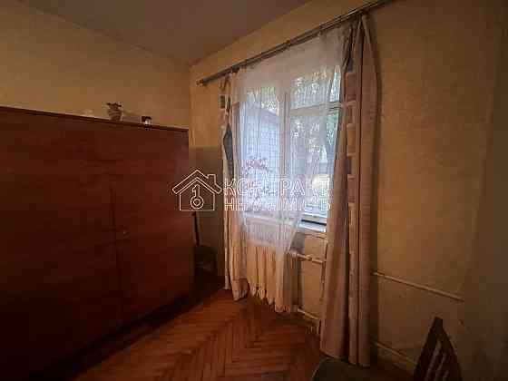 Продаж Квартира 2-кімнатна, 1/5 поверх на вул. Індустріальний Kharkiv