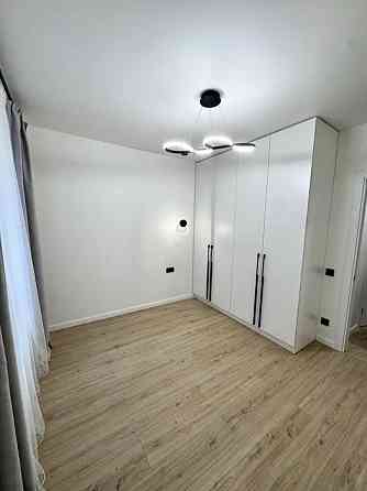 Продаж Квартира на улица Роксоляни 30 L'viv