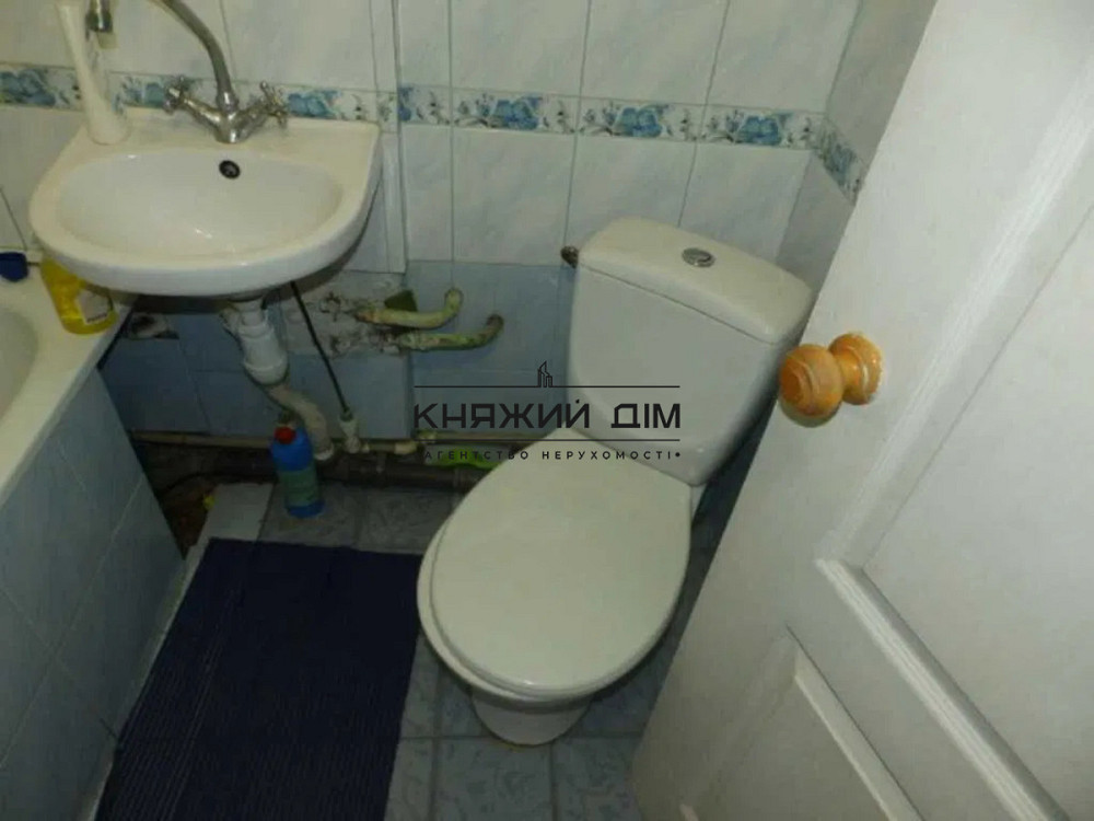 Оренда роздільної 2-х к. квартири на Дарницькій Площі. № 11203619 Київ - фото 7