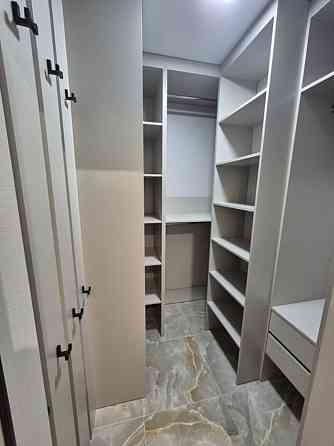 Продаж Квартира 1-кімнатна, 14/25 поверх на Олександра Олеся вул., 9а Kiev