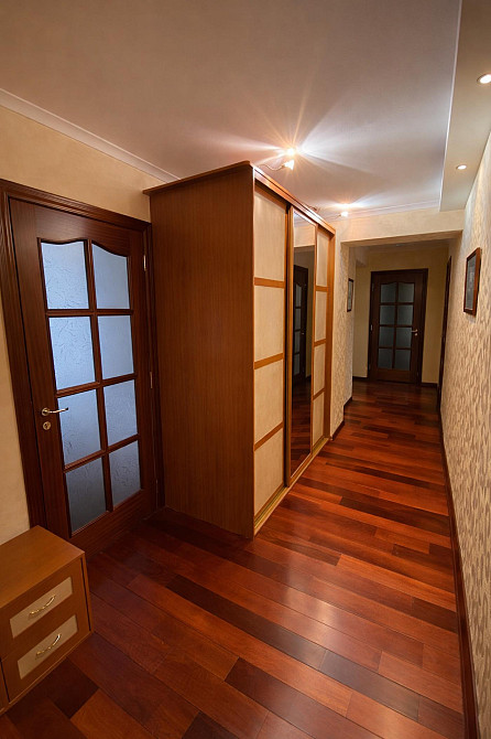 Продаж Квартира 3-кімнатна, 6/12 поверх на Шовковична вул., д. 48 Киев - изображение 1