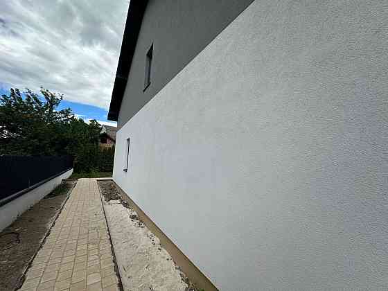 Продаж Квартира 4-кімнатна, 2/2 поверх на Гонти, 9 Івано-Франківськ