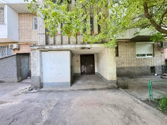 Продажа 2к Квартира 50 кв.м вул. Пирогова Винница