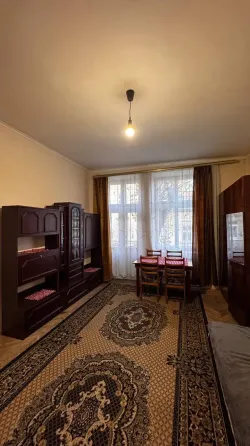 For rent 1-room Apartment 45 sq.m Шептицьких 11 L'viv