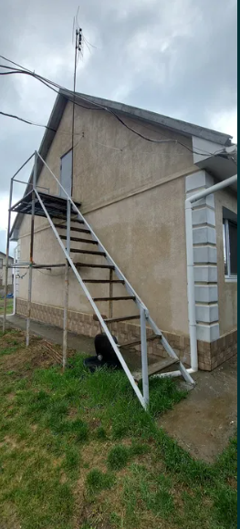 Продам капитальный 2-х этажный дом с евроремонтом в с.Светлое Світле - фото 2