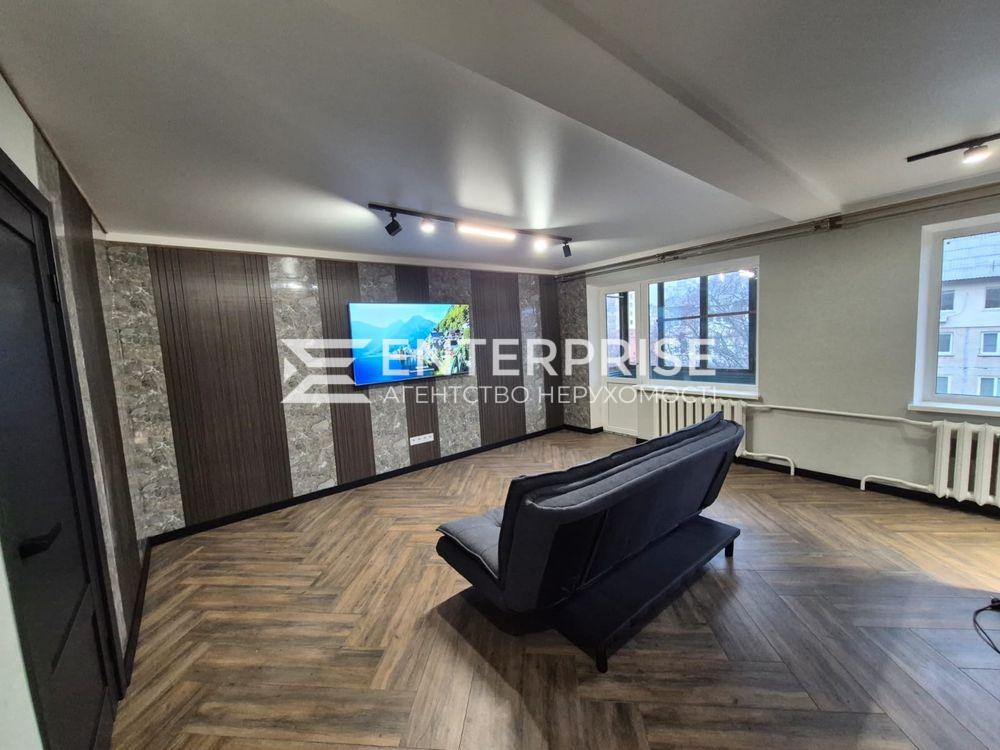 Продаж Квартира 3-кімнатна, 5/5 поверх на вул. Воскресенський Kiev - photo 3