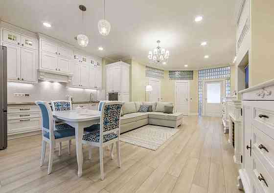 Оренда Квартира 3-кімнатна, 3/9 поверх на ул. Гоголевская Kiev