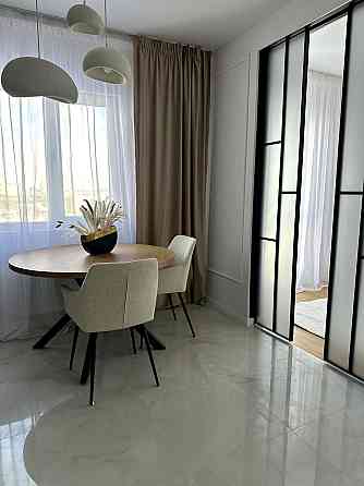 Продаж Квартира 2-кімнатна, 7/21 поверх на Максимовича Михайла вул., д. 24-Г Київ