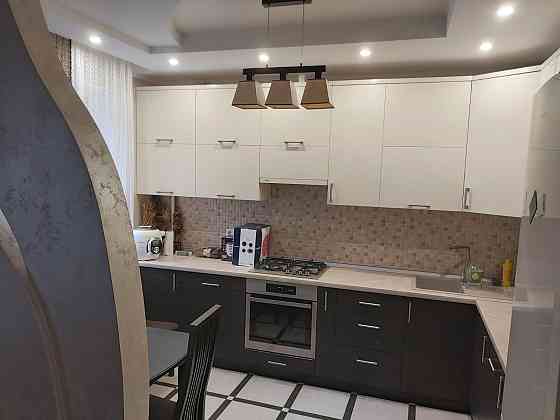 Оренда 2к Квартира 96 кв.м Ивана Слёты ЖК ФАВОРИТ Zhytomyr