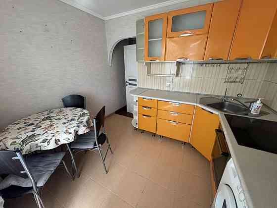 Оренда Квартира 2-кімнатна, 8/16 поверх на Райдужна, 17-А Киев