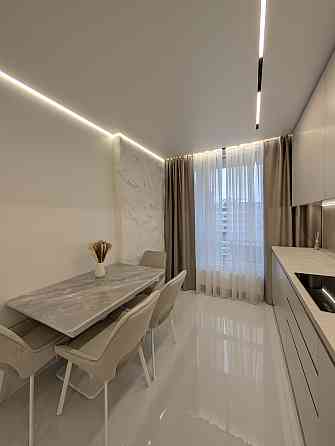 Продаж Квартира 2-кімнатна, 10/13 поверх на Бельведерська, 32Б Ивано-Франковск