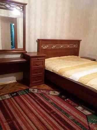 Оренда Квартира 3-кімнатна, 6/9 поверх на ул. Миропольская, 3 Kiev