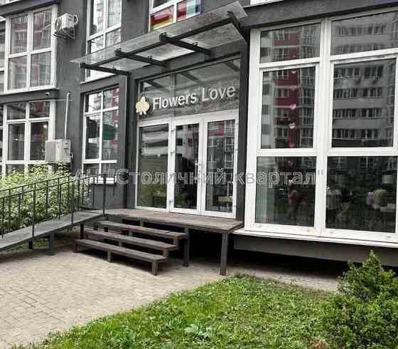 Оренда торгове приміщення на Драгоманова вул., 2А поверх - 1/25 Київ