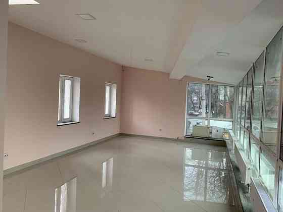 Оренда торгове приміщення на К. Кориатовичів поверх - 1/3 Винница