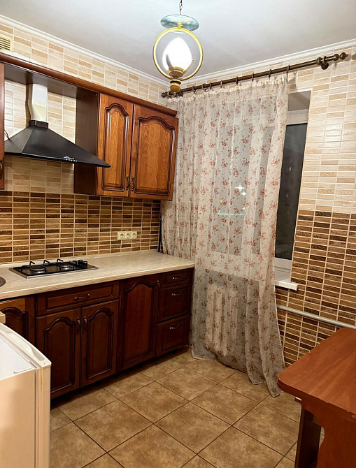 Оренда Квартира 1-кімнатна, 4/5 поверх на Леоніда Каденюка, 20 Kiev - photo 1