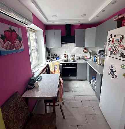 Продаж Квартира 2-кімнатна, 2/2 поверх на Магдалиновская ул., 4 Dnipro