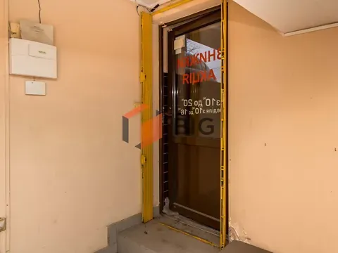 Здається    Чернівці Сергія Скальда (Комарова Володимира) вулиця 33 Чернівці - фото 6