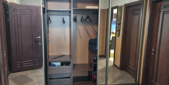 Оренда Квартира 1-кімнатна, 21/24 поверх на Миколи Ушакова, 1б Kiev