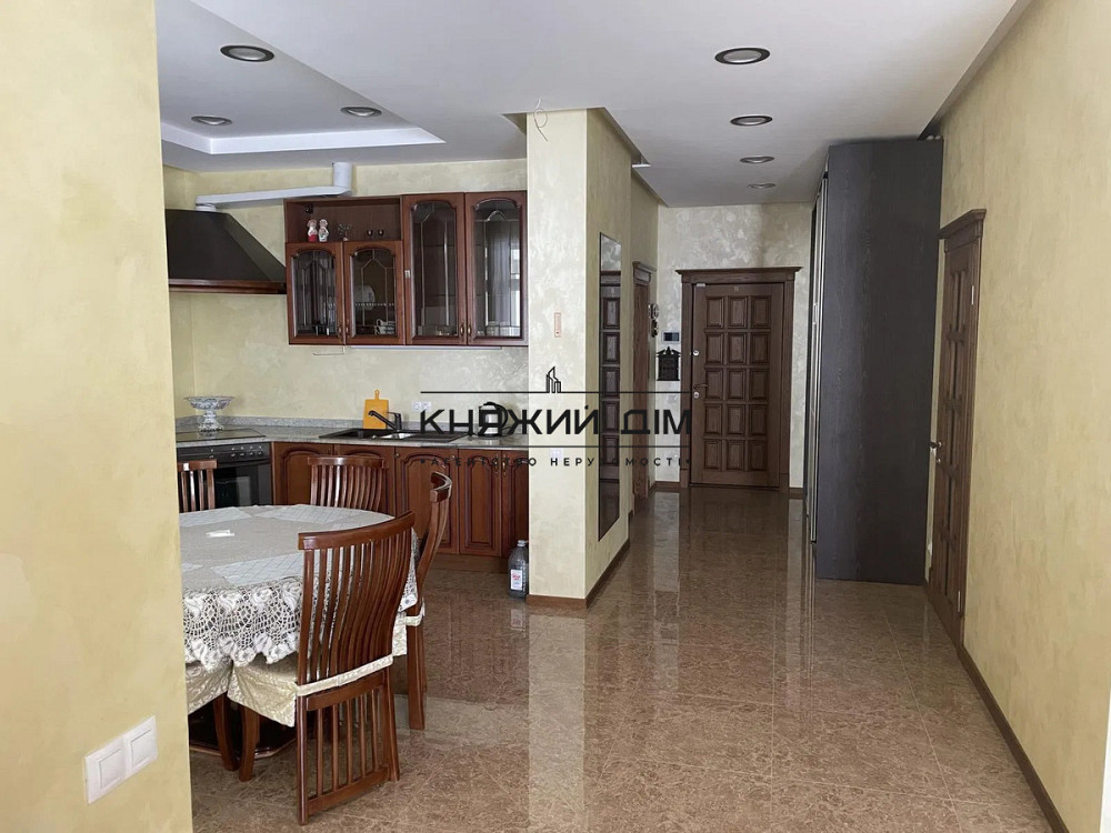 Продаж 2-кімнатної квартири студіо з індивідуальним опаленням. № 21146392 Київ - фото 2