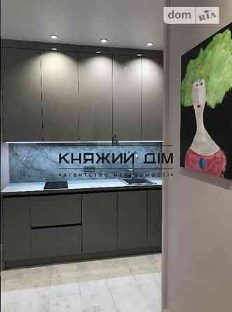 Продаж 1к Квартира 42 кв.м Максимовича ул. Київ