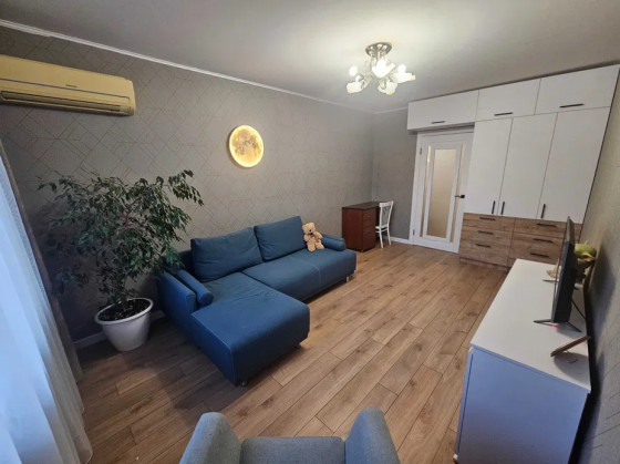 Трехкомнатная Небесной сотни. Одеса