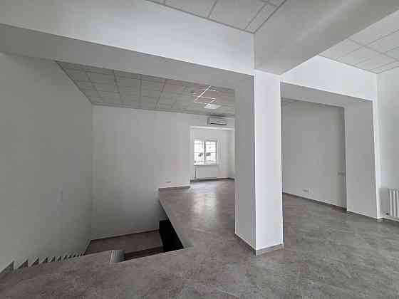 Оренда торгове приміщення на Стуса В. вул., 28 поверх - 1/1 Ivano-Frankivs'k