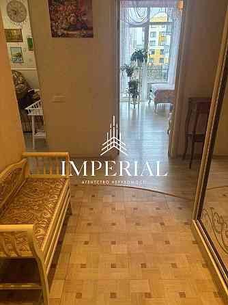 Оренда Квартира 2-кімнатна, 1/5 поверх на вул. Замковецька Kiev