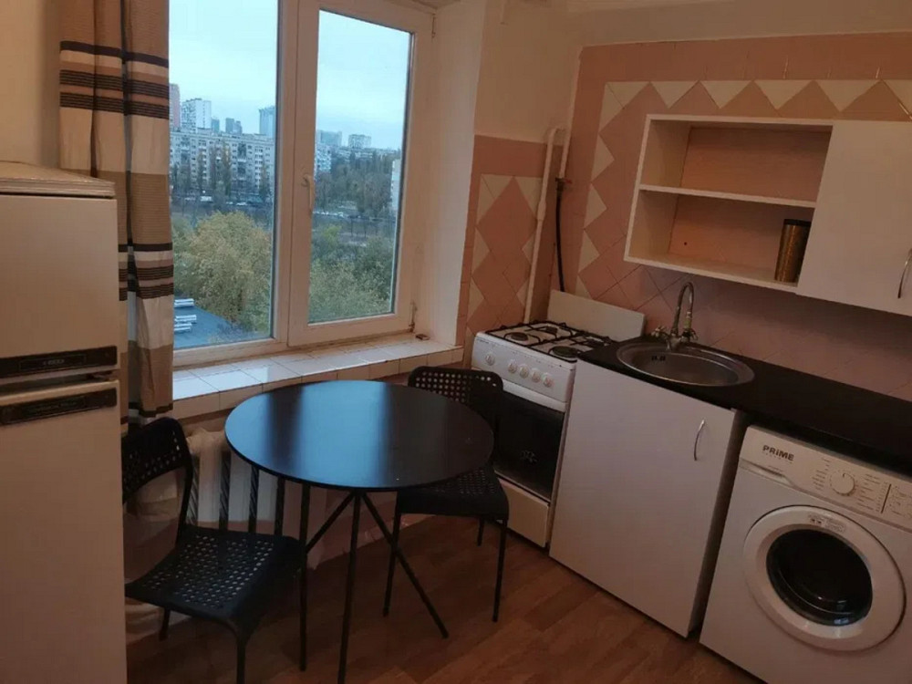 Оренда Квартира 1-кімнатна, 9/9 поверх на Мартоса, 4а Київ - фото 1