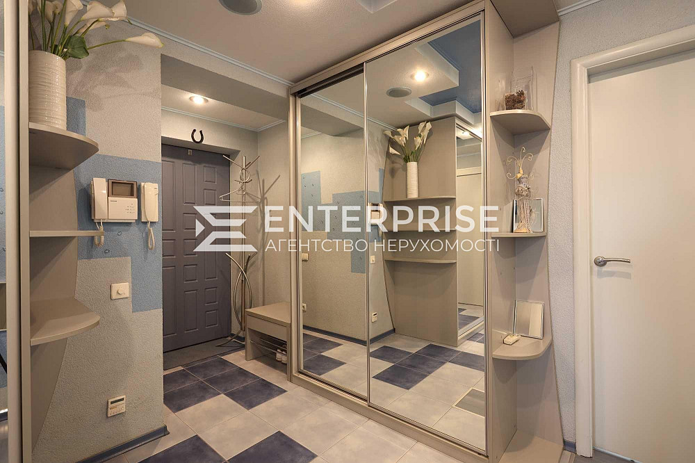 Продаж 3к Квартира 73 кв.м Сосницька вул. Київ - фото 20