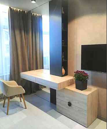 Трехкомнатная квартира в Жемчужном квартале на Каманина Одеса