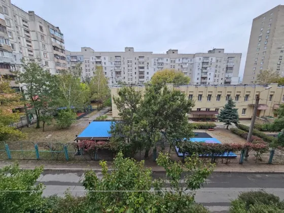 Оренда 4к Квартира 76 кв.м Дарницкая 4 Дніпро