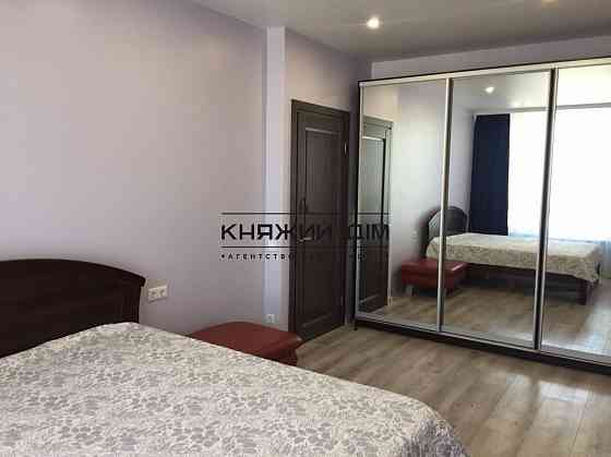 Оренда Квартира 1-кімнатна, 22/25 поверх на Зарічна Киев