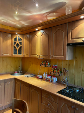 Трехкомнатная квартира с ремонтом на Черемушках Одесса