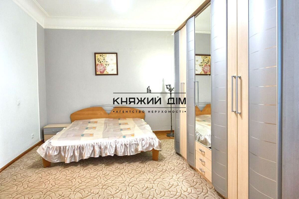 Без Комісії! Шикарная 3-х комнатная студио в центре, м.Крещатик Код объекта:1153639 Kiev - photo 1