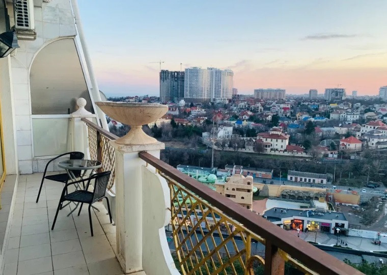 Оренда Квартира 2-кімнатна, 10/11 поверх на Гагаринское плато, 5/3 Одесса - изображение 1