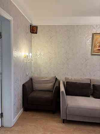 Продаж Квартира 3-кімнатна, 6/9 поверх на Васильківська вул. вул., д. 2а Kiev