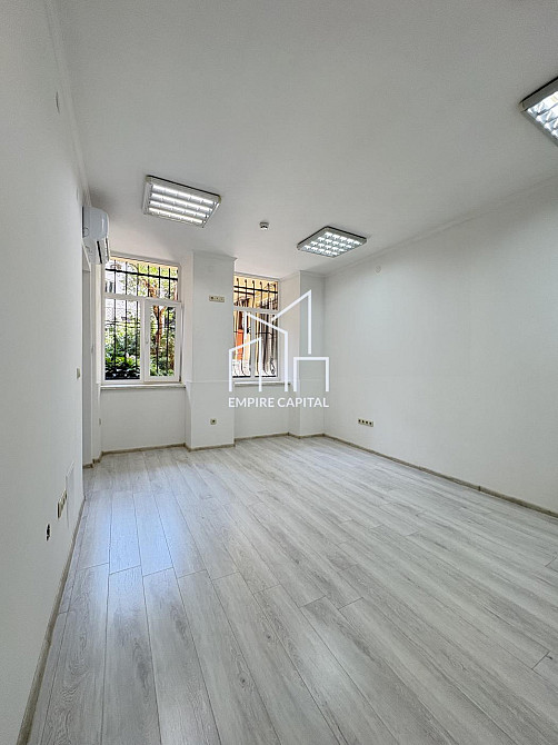 Оренда офісне приміщення на вул. Бандери Степана приміщень - 1, поверх - 1/4 Львів - фото 2