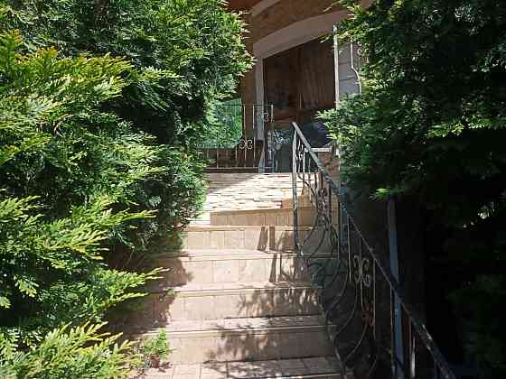 Дом с евроремонтом на 9 ст.Б.Фонтана. Одеса